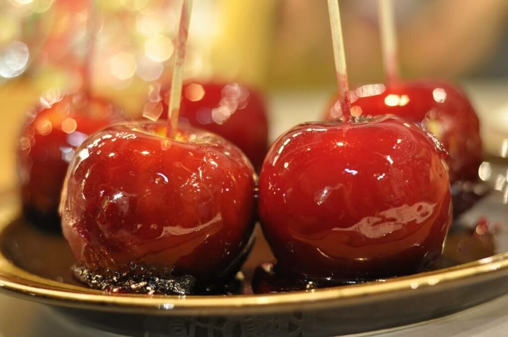 The Perfect Candy Apple